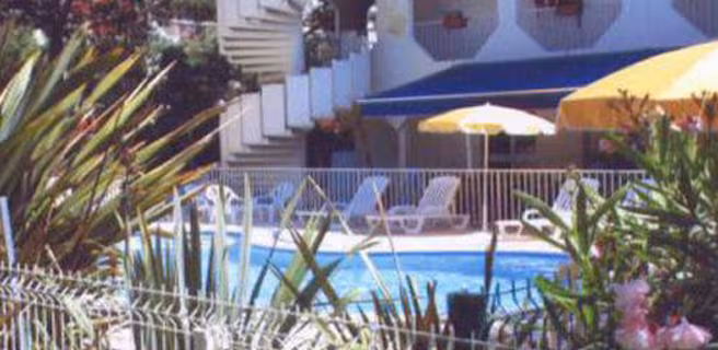 HOTEL LES RIVES BLEUES
