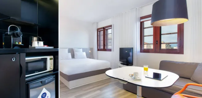 Novotel Suite 1
