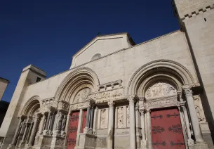 Abbatiale de St-Gilles